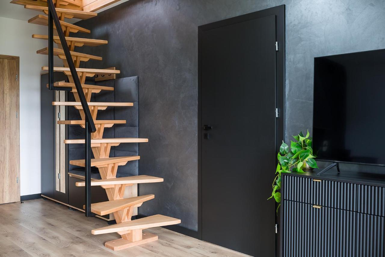 Apartament W Dolinie Sanu Lesko Esterno foto